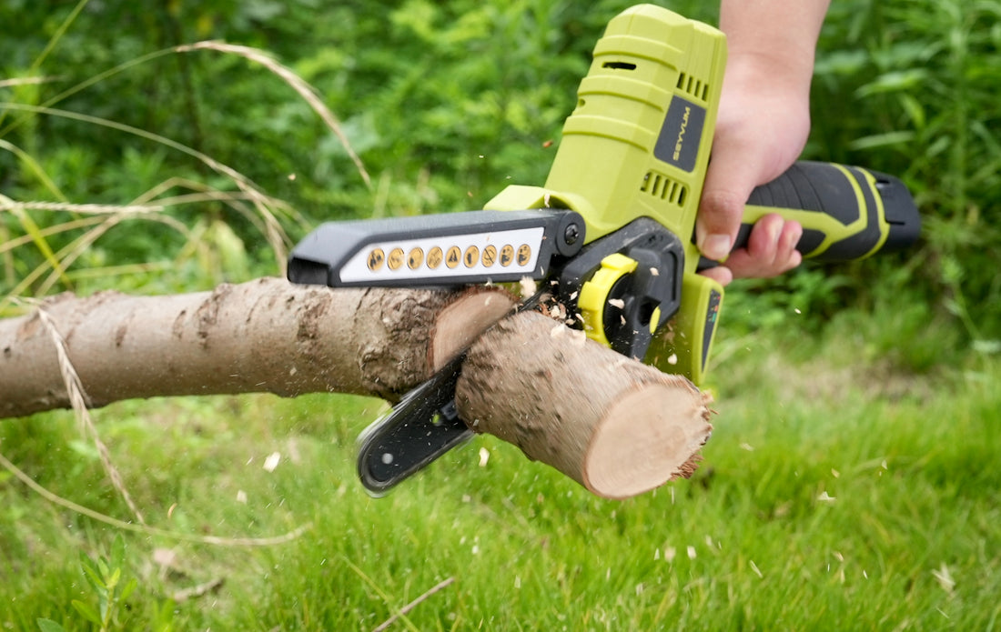SEYVUM's Game-Changing 5-Inch Mini Chainsaw: Power in the Palm of Your Hand